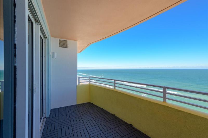 Unit 2225 Ocean Walk - 3 Bedroom Ocean Front - image 2