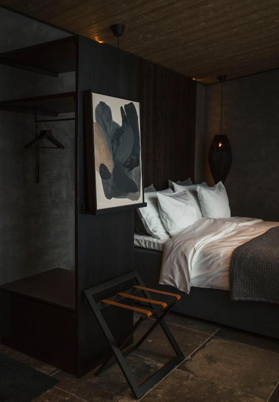 Suite image 2