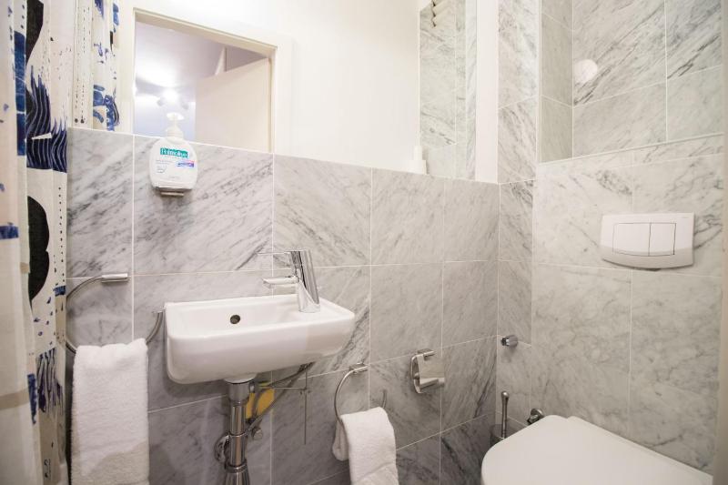 HeyMi Apartments Schwedenplatz - image 3