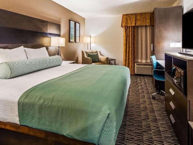 King Room - Accessible/Non Smoking