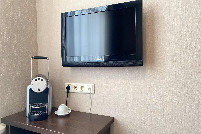 Small Single Room image 4