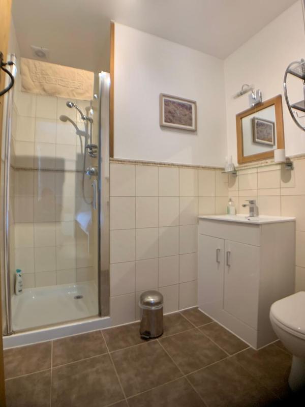 Small Double Room image 2