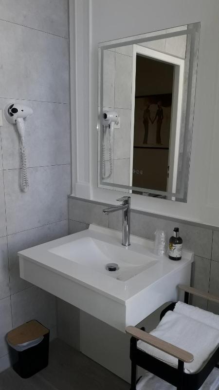Triple Room image 3