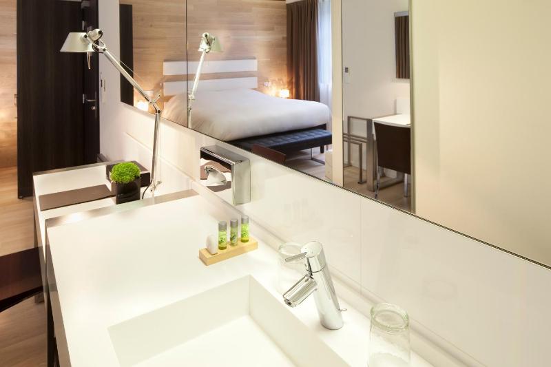 Hotel Le Colombier Suites - image 29