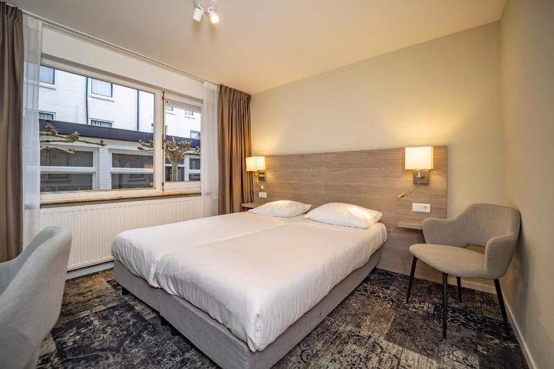 Comfort Double Room with Shower image 3