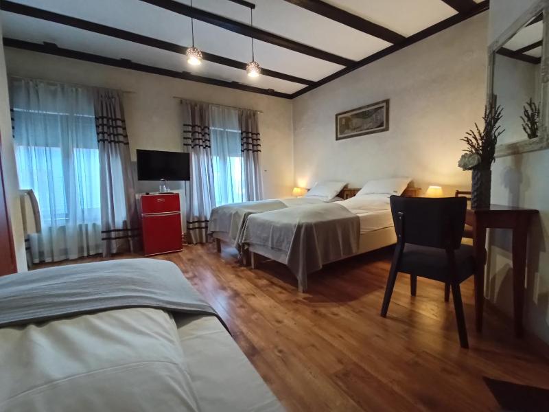 Avalon Rooms - image 27