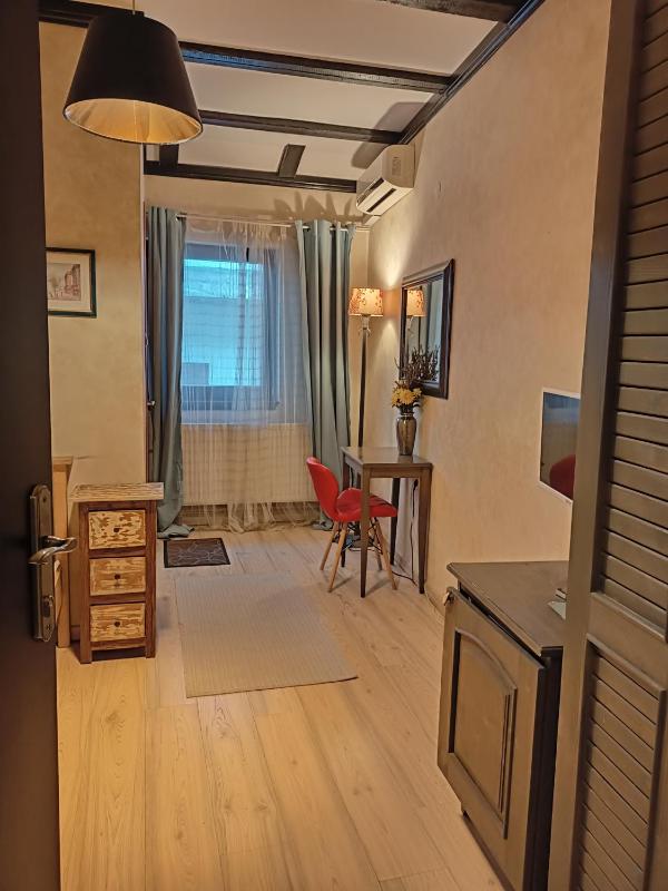 Avalon Rooms - image 43