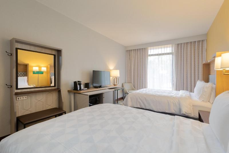 Queen Room with Two Queen Beds