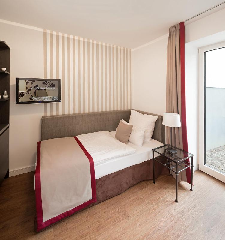 Standard Single Room image 1