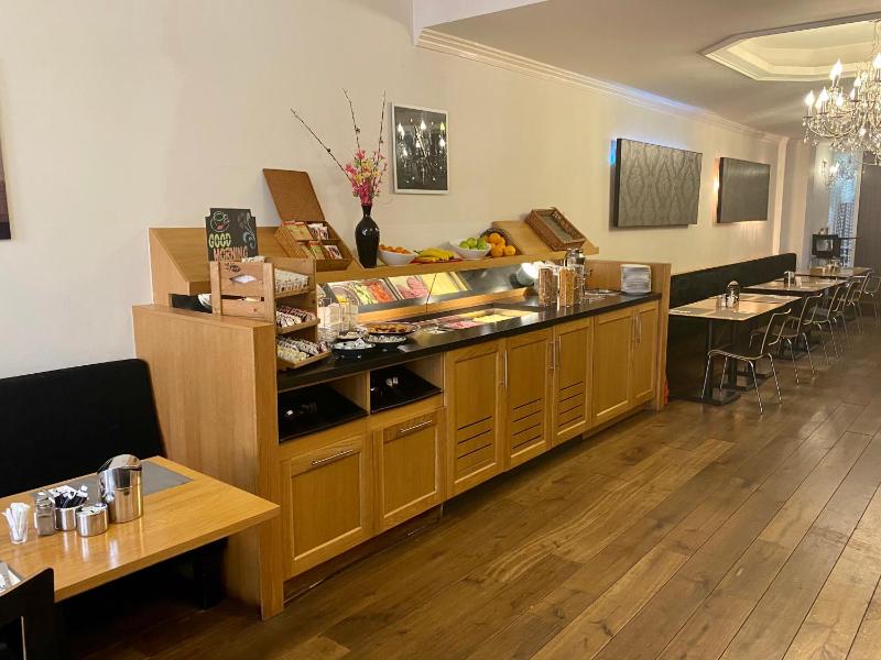 XO Hotels City Centre - image 14