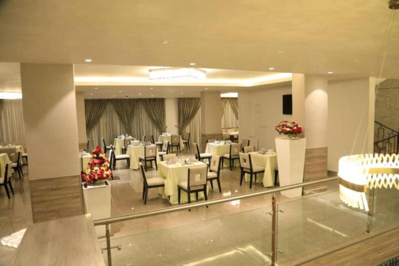Elgel Hotel and Spa - image 9