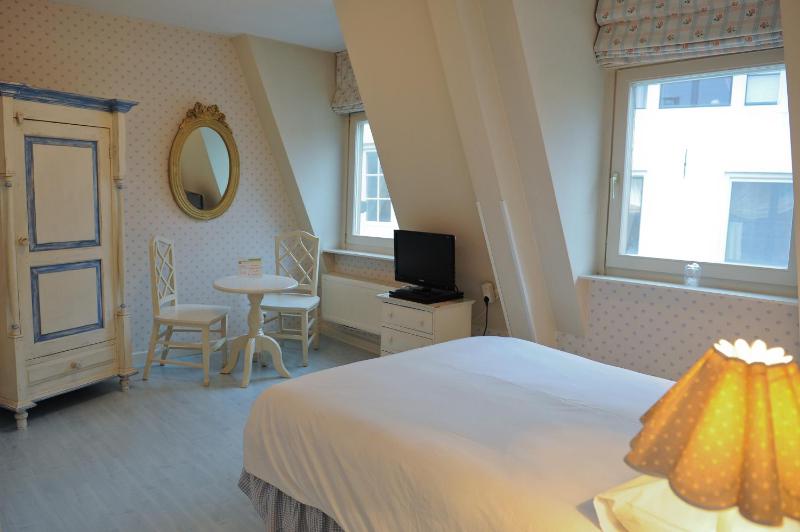 Imperial Hotel Amsterdam - image 14