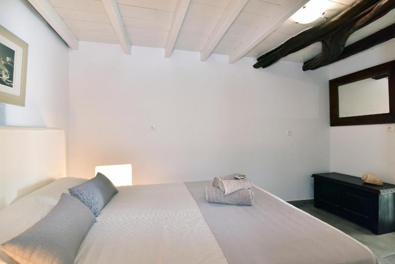 Apartment - Ground Floor image 3