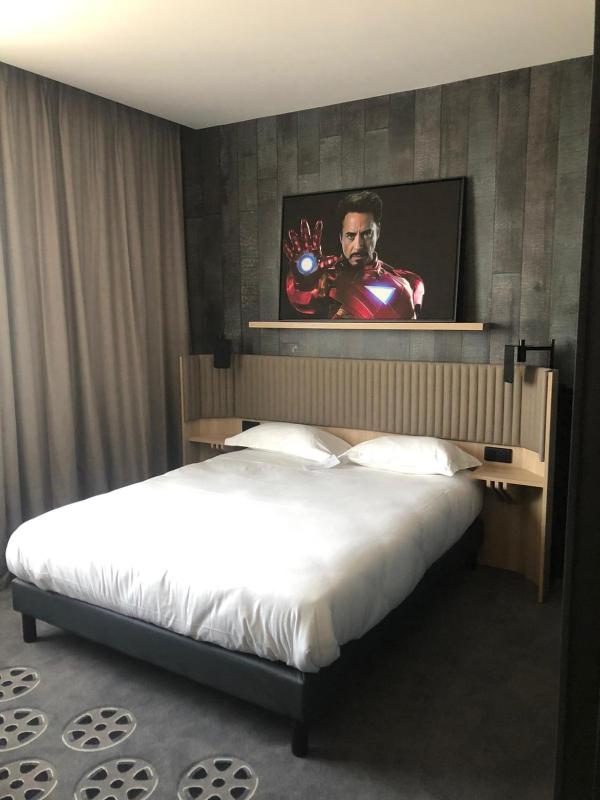 Classic Double Room image 4