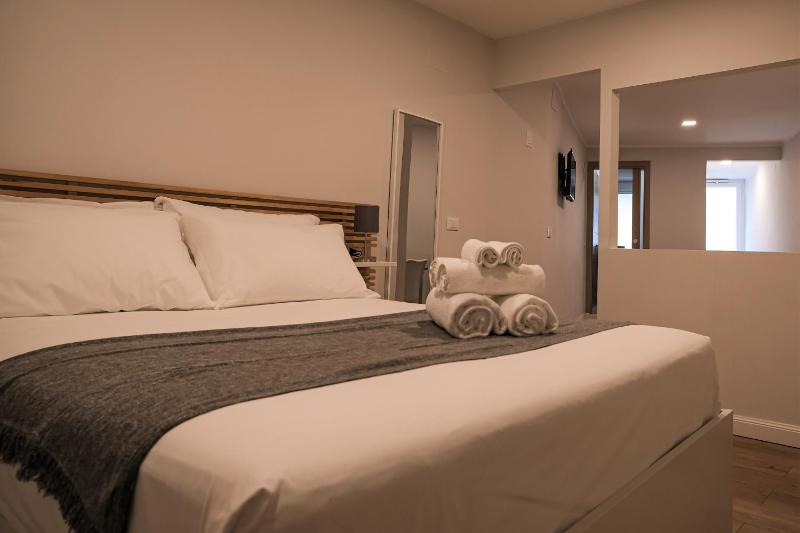 Premium Quadruple Room image 1