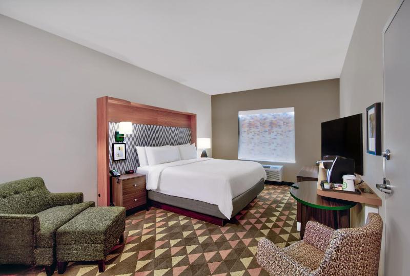 Standard Room image 3