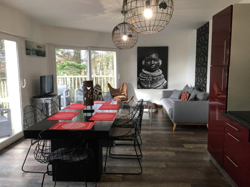 Apartment with Terrace image 1