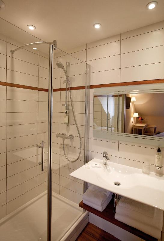 Standard Single Room image 4