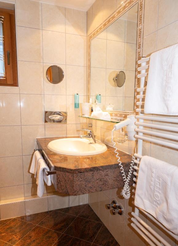 Superior Single Room image 1