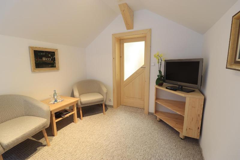 Double Room 5 image 2