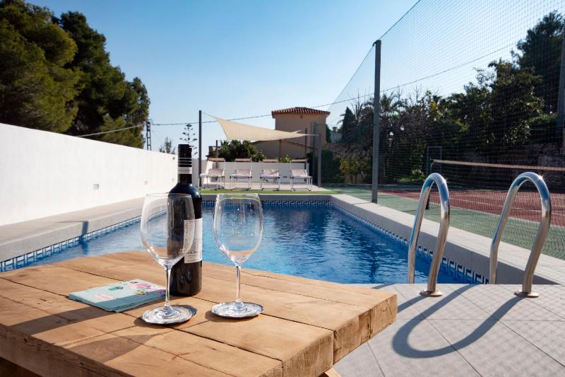 Sara 6 - chill-out private pool private tennis court- by Holiday Rentals Villamar - image 50