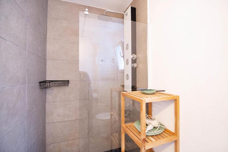 Sara 8 - free WIFI chill-out private pool private tennis court - by Holiday Rentals Villamar - image 28