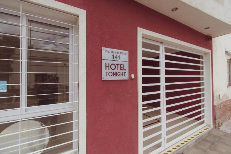 Hotel Tonight - image 11