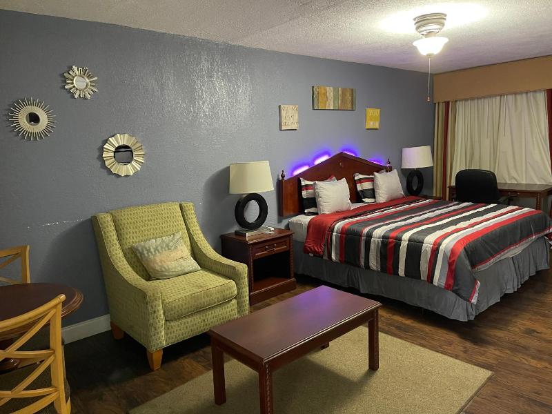 King Suite image 4