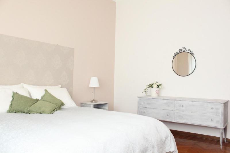Double Room with Private Bathroom image 3