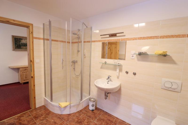 Junior Suite with Balcony image 3