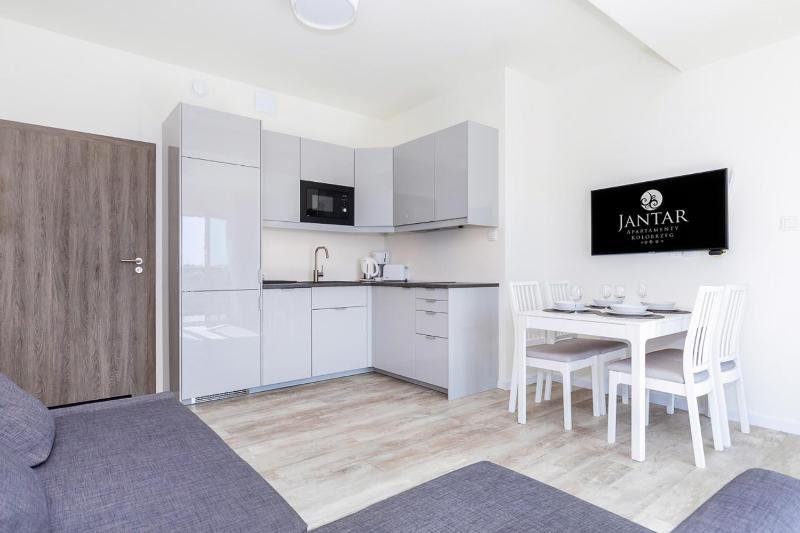 5 Mórz Sianożęty by Jantar Apartamenty Kołobrzeg - image 6