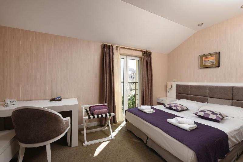 Family Hotel Zanè - image 17