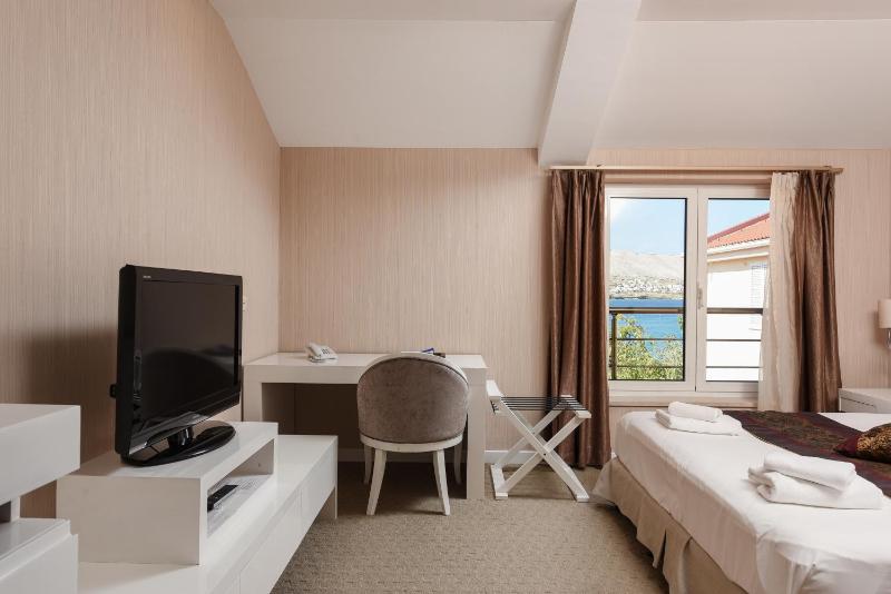 Family Hotel Zanè - image 20