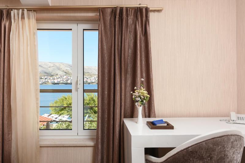 Family Hotel Zanè - image 1