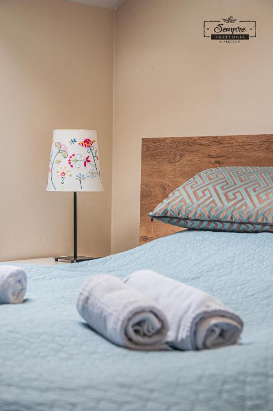 Double Room with Terrace image 3