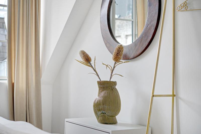 Regent 9 - Great Apt with Terrace in City Centre - image 15