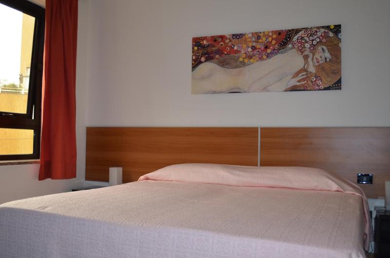 Triple Room image 3