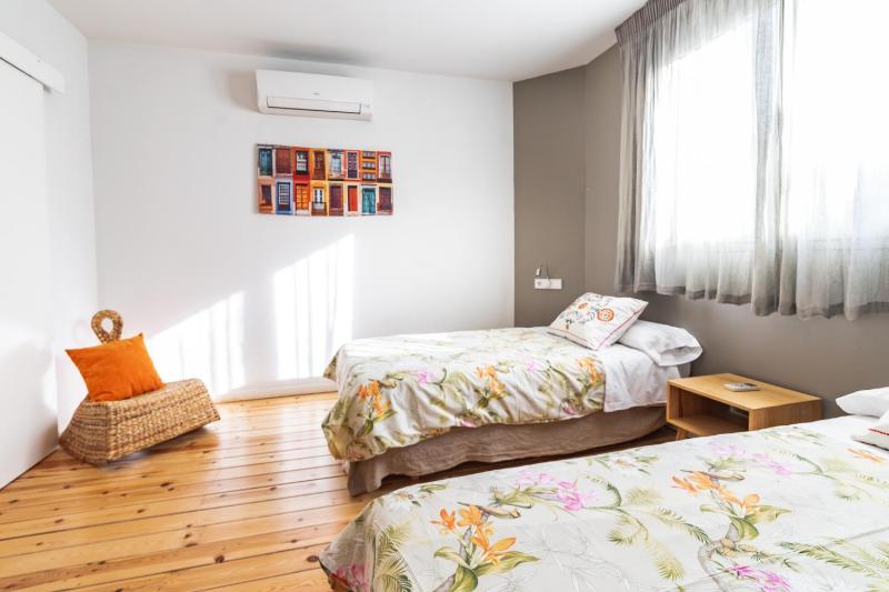 Apartamentos Alfonso X - image 2