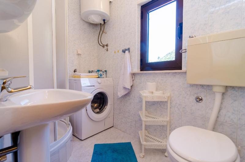Apartment Gac - image 19