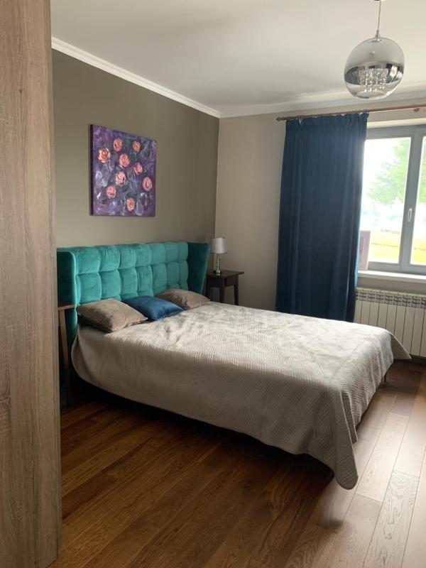 Chalet image 3
