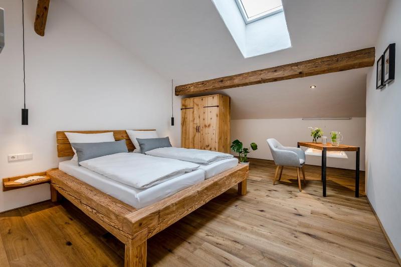 Three-Bedroom Apartment image 4