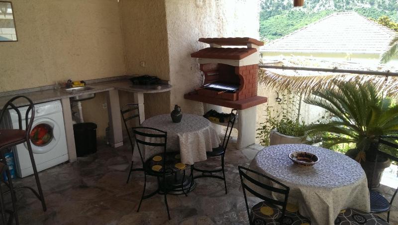 Studio with Terrace and Garden View image 3