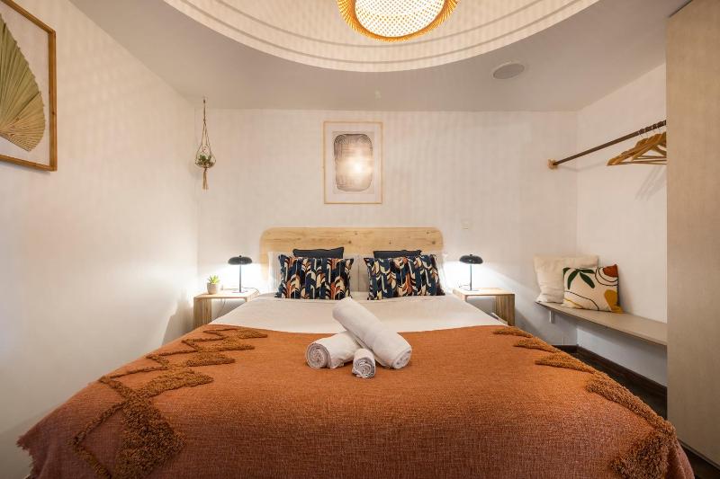 Cozy apartment in front of the beach - image 18