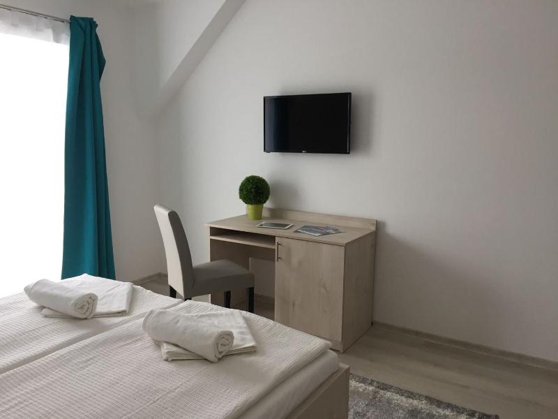 Superior Double Room image 3