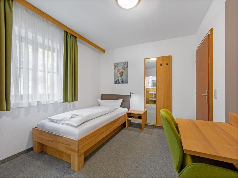 Single Room image 1