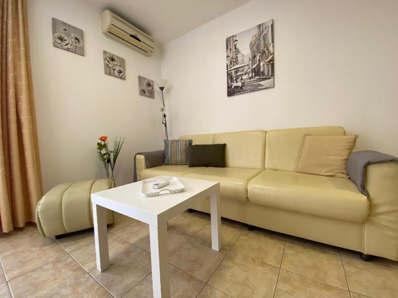 ANITA A 25 Apartment Pool View SUNNY BEACH - image 11