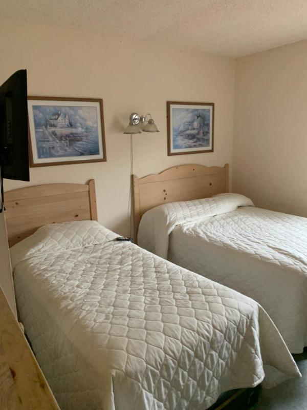 Double Room image 2