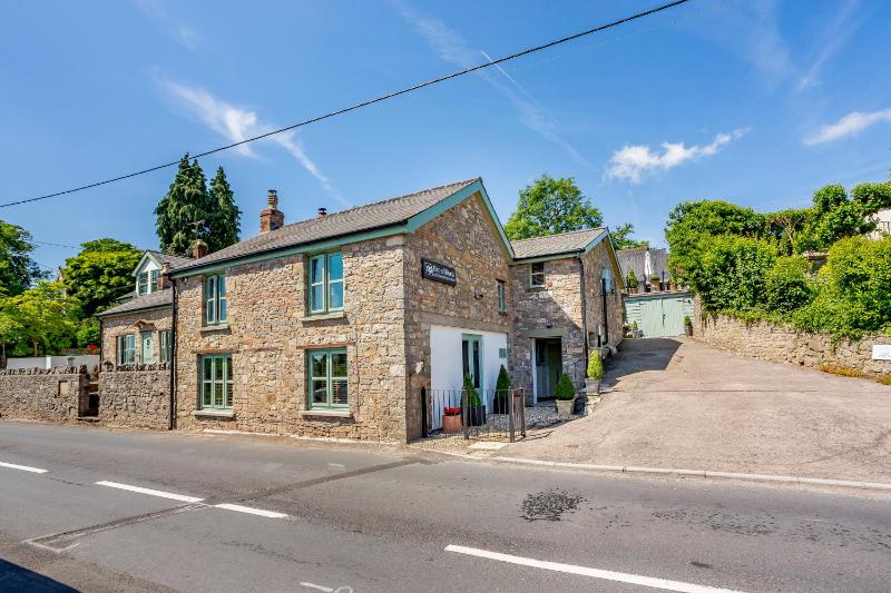 Cottage image 3