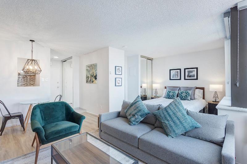 LaCité Cozy Apartment Close to Central Montreal - image 12