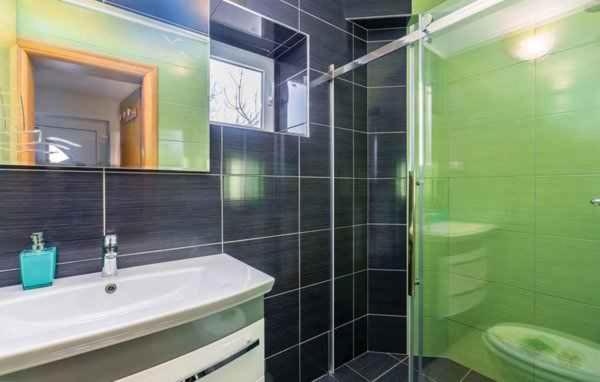 Holiday home in SvetiVidDobrinjski 5A - Insel Krk 42200 - image 3